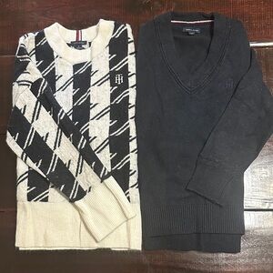 Tommy Hilfiger Women’s Navy and Cream Sweater Duo